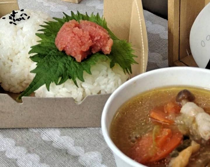 おむすび屋 HUGMOG食堂